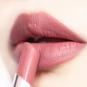 @wardahbeauty intense matte lipstick 013  yummy brownie
.
.
Syudah lama tidak bikin #lipstick #swatches .
.
Good night
.

#clozetteid #mattelipstick #wardah #makeup #lipstickjunkies #lipswatches