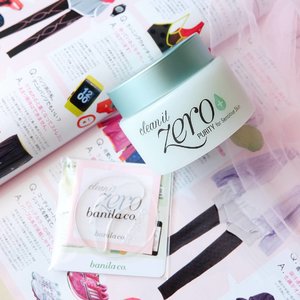 » BLOG UPDATED «

A new review is up! This time I try a super-raved cleansing balm by all beauty enthusiasts out there: Banila Co Clean It Zero Purity.

The Purity version is meant for people with sensitive skin. I tried the Original version once - it didn't work, caused me breakout - but I gave another chance to Clean It Zero line by trying out this version, hoping it would work for me. 
Sadly, it didn't. 💔
Read my honest opinion on my blog now. Click the link on bio!

http://bit.ly/BanilaCoReview

#clozetteid
#banilaco
#cleanitzero
#skincarereview
#blogupdate 
#スキンケア
#コスメ
#メイク
#クリーニング