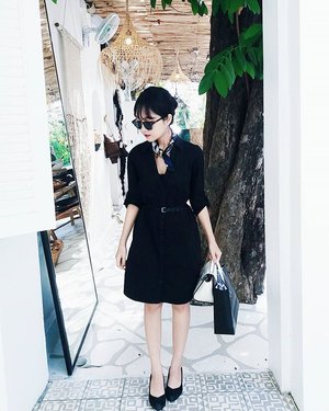 I love Audrey Hepburn. I absolutely love her style, so simple yet elegant,  classic and timeless! 
#fbloggers #clozetteID #wtwbonikon2016 #ootd