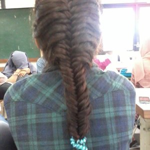 Fishtail braid, @debbypasuria 's brown hair. #hair #ClozetteID  #Havefun