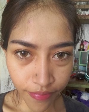 #makeupnomakeup look .
.
.
.
.
.
#clozetteID #makeup #instabeuty #instapic #makeupaddict #indobeauty #indonesiablogger #BeautyBlogger #beautybloggerindonesia #indobeautygram @indobeautygram