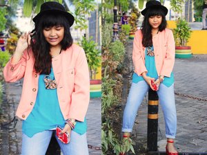 When pastel meets denim : great mixing ever #COTW #OOTD #Fashion #Style #DenimEveryday #Tips #ClozetteID