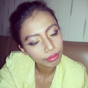 When make up make me in love :* #makeup #CLOZETTEID #yellow #beauty #woman #inlove