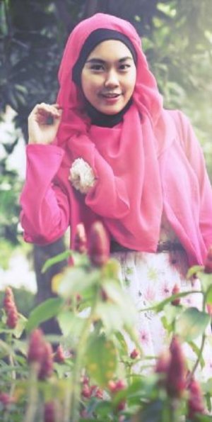 The color of love is where you see your cheek change color into pink #ClozetteID#HOTD#ScarfMagz