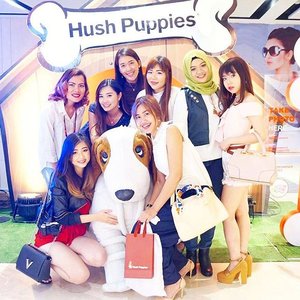 It's a good news for @hushpuppiesid lovers because the store is now re-open at @tunjungan_plaza 6. The place is now bigger and has many collections to discover!
Thank for having us 💕
___
#hushpuppies #hushpuppiesid #eventsurabaya #bloggerstyle #storeopening #influencer #fashioninfluencer #love #ootd #picoftheday #pictureoftheday #clozetteid