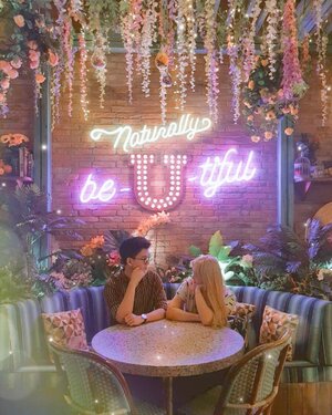 이렇게 바라만봐도 괜찮아🥰-Who will be natural beaUtiful with me?🌸Happy Saturday girls💋