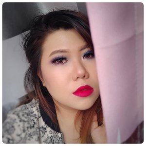 Makeup buat #pestatahunbaru #newyeareve . Kombinasi warna biru dan ungu. Nggak lupa lippen merah cyinn. 🙈.
*****
#blog #liamelqhadotcom #JourneyAboutMakeup #blogging #blogger #bloggingmom #BloggerPerempuan #Beautiesquad #KEB #KumpulanEmakBlogger #ClozetteID #IndonesiaFemaleBlogger #SociollaBlogger #KBBVmember #batambeautyblogger #batamblogger #indonesiabeautyblogger #beautybloggerindonesia #review #tips #tutorial #beautyjunkie #beautyenthusiast #makeupjunkie #makeupenthusiast