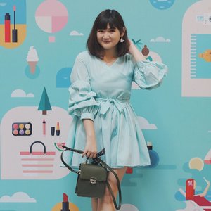 And lastly, my outfit from yesterday in tosca!
Don't forget to visit The Beauty Stop (until 3rd September) at Main Atrium Gandaria City and you can find so many beauty and fashion stuffs! 😍
.
.
.
#clozetteid #makeup #makeupjunkie #makeupreview #ootd #ootdindo #lookbook #lookbookindonesia #lifestyleblogger #fashion #blogger #fashionblogger #wiwt #potd #vscocam #eosm10 #lovelife #instagood #streetstyle #potd #eosmdiaries #ggrep #ggrepstyle #LYKEambassador #weLYKEit #whatweLYKE #LYKEootd #LYKE #beautynesiaid #beautynesiamember