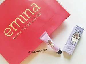 Cream blush cheecklit merupakan salah satu produk Best Seller dari @eminacosmetics loh..Sekarang gak perlu repot2 lagi memakai brush jika ingin menggunakan blush on cukup pakai jarin ajaa..yeyyy langsung jatuh hati 😍..Review on my blog:Http : //frieshentiablogaddress.blogspot.co.id•••#emina #eminacosmetics #ClozetteID #Makeup #Beauty #reviewproduct #beautyblogger #blogger