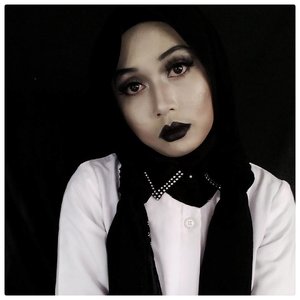 I'm not in bad mood. This is just how I look. 
Full story on http://www.jurnalsaya.com/2017/10/wednesday-addams-inspired-make-up.html
...
#WednesdayAddams
#BeautiesquadOctCollab
#BeautiesquadSpookyFace
#Halloween #HalloweenMakeupLook
#Beautiesquad #clozetteid #halloweenhijab #IndonesianHijabBlogger #beautyblogger #blackandwhitephotography 
#homicide #blacklips