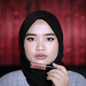NEWWW POSTTTTT! Kali ini me-review @posybeauty.id Sins of Desire Lip Cream shade Greed. Cakep gak? Gilasih cakep banget w naksir berat ama warnanya! Ulasan lengkap klik link di bio, yah🌹

#clozetteid #posybeauty #BloggerCeria #bloggerperempuan #beautiesquad #KBBV #atomcarbonblogger #femalebloggersid #indonesiabeautyblogger #setterspace #beautybloggerindonesia #beautybloggerid #SociollaBloggerNetwork #sociolla #beautyjournal