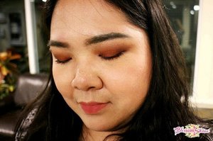 Hi gengs,  my REVIEW of the @maybelline the Burgundy Bar Palette is NOW UP on my blog! 😘
.
Here is one of the eyes look created with the palette.  Please pardon me for the messiness of the look.  I created this look with fingers only.. coz I don't bring much makeup and makeup tools when travelling.  I will create more proper looks once I am back in town. 🙏
.
Anyway,  check out the DIRECT LINK on my bio to find out my thoughts about the palette, and also for the swatches 💖
.
#blossomshine #makeup #makeuphaul #makeuptalk #makeupoftheday #beautytalk #instamakeup #instabeauty #bunnyneedsmakeup #maybelline #maybellineindonesia #burgundybar #beautyhaulindo #Beautiesquad #tampilcantik #kbbvmember #clozetteid #indobeautygram #beautybloggerindonesia #indobeautiesquad #bloggerperempuan #motd #pictureoftheday #tagsforlikes #followme #femaledailynetwork