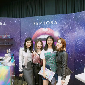 From yesterday #sephorapressday2017 event. Thank you for the invitation @sephoraidn @joonbond . Please bring them all products to @sephoraidn 😭😭. And yess, @nudestix , @tartecosmetics , @theouai @zoevacosmetics , @caolion_korea will come to @sephoraidn very very soon!
.
.
.
#clozetteid #sephoraidn #sephoraidnbeautyinfluencer #sephorabeautyinfluencer @sephoraidn @sephorasg @trendmood1