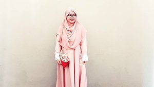 :: New Blog Post on www.indahrp.com ::
*****
Outfit Ideas: Idul Fitri 1437 H
(ink on profile)
*****
#IndahRPblog #indahrpdotcom #ihblogger #indonesianhijabblogger #hijabblogger

#tapfordetails #fashionmodesty #hijabfashion #hijabootdindo #ootdindo #lookbookindonesia #lookbook #chestcoveringhijab #hijabinspiration #outfitideas #ClozetteID