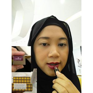 Kinda in love with @toocool_indonesia Hot Girl Lip Sticker. #toocoolforschool #clozetteid #clozettehijab #starclozetter #makeup #beauty