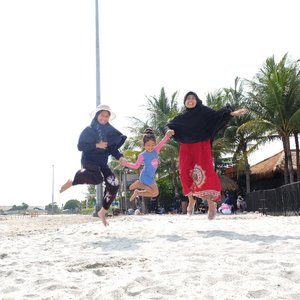 Adek Aliya, Naya dan Tante El. Jump! 💕 #clozetteid