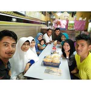 Another family time, Sate Padang Mak Syukur. Yuuummy.. #weekendwellspent #family #familytime #hijabdaily #clozetteid #starclozetter