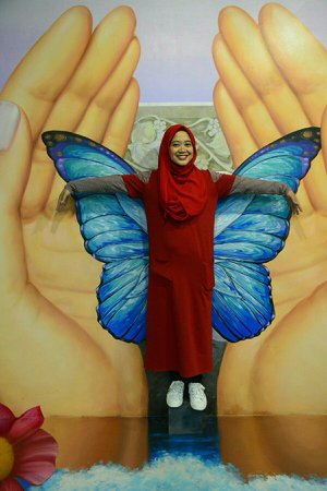 I'm butterfly. #clozetteid #starclozetter #trickeyemuseum 