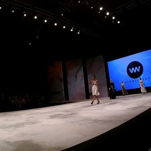 Fashion Show "Eksistensi Warisan Leluhur" @indonesiafashionweekofficial  2016. @clozetteid. #clozetteid #clozetteambassador #fashionblogger #fashionshow #IFW #IFW2016 #instalike #bloggers #blogger #beautyblogger #fashion