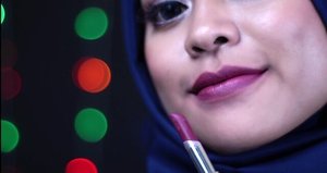 @wardahbeauty Intense Matte Lipstick shade Choco town
Warna coklat yang paling gelap dan jadi warna favorit aku juga karena warna nya masuk untuk tone kulit aku yang medium ^^.
-
#ColorMeUp #WardahXClozetteDiversi3 #ClozetteIDReview #ClozetteID
#clozetteambassador #instalike #wardah #hijab #review #swatch #lipstick