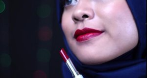 @wardahbeauty Intense Matte Lipstick shade Vibrant Red 💋💋
#clozetteid #clozetteambassador #wardah #wardahintensemattelipstick #mattelipstick #blog #blogger #beautyblogger #femaleblogger  #instalike #lip #lipstick #nudelipstick #emakemakblogger #makeupaddict #makeup #indonesianbeautyblogger #indobeautygram #IVGbeauty