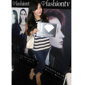 I do love Fashion TV <3
I do love Fashiontv style :)
This is my style~
@fashiontv_id #fashiontv #fashiontvIndonesia #beauty #showcase #challenge #bbmeetup #ootd #ootdmagazine #fashionblogger #beautyblogger #navy #blue #stripes #jeans #brown #boots #totebag #aboutalook #instastyle #style #stylish #ClozetteAmbassador #clozetteID @clozetteid #fashion #fashionista #fashiondiaries