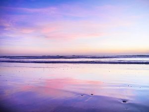 Missing you, vitamin sea 😍
#bali #wonderfulIndonesia #PesonaIndonesia #beach #twilight #sunset #moment #mood #time #skyporn #sky #beachsand #colour #travel #traveling #traveler #vitaminsea #photooftheday #pictureoftheday #photography #nature #naturelovers #clozetteid