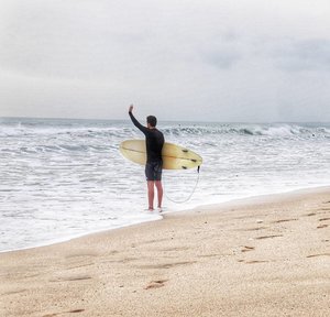 Hi!🙋
#friends #wave #surf #surfer #beach #sea #sandbeach #sand #sunset #sky #skyporn #Bali #wonderfulIndonesia
#pesonaIndonesia #photography #photooftheday #pictureoftheday #travel #traveling #traveler #holiday #clozetteid #clozetteambassador