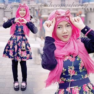 The Princess in her own magical land XD *my OOTD to DisneyLand, HK #ClozetteID #HOTDseries2 #ScarfMagz