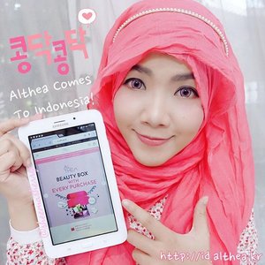 Yayy! So happy to be invited as one of the beta testers for ALTHEA korea @altheakorea Indonesian Website! Yes! 😻❤️🇰🇷🇲🇨🇰🇷🇲🇨. Althea is a popular K-Beauty shopping site that ships internationally from Korea to Malaysia, Singapore, Philippines and soon to be launched in Indonesia too! For now, I'll beta test the website for you first hehe 😝.I was surprised to see sooo many Korean beauty stuff, with lots of discounts😻🙀😻🙀 plus... The shipping fee is... FREE!!!.Beside being a beta tester, I'm also a shipping tester (?) so Althea already sent me their Pink Beauty Box earlier and... they arrived in JUST 4 DAYS FROM KOREA! So... yeah! Don't hesitate to shop here, as the shipping is so cool 😎👍🏻..Please anticipate thisss! I bet you'll love this website if you love korean beauty stuff! Also it comes in Indonesian language and the price is already in IDR! So.... ahhhhh *runs out of words* 😻😻😻😻😻.💜http://id.althea.kr💜..#altheaid #altheakorea.#clozetteid #clozetteambassador
