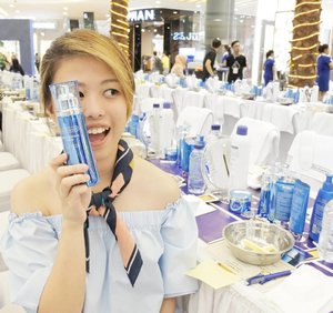 exercising is not enough! i am now at @bioessencejd Mega Lift V Face Challenge to have their "too good to be true" Face Lifting Cream. I am now ready to get my V-Shape Face back! 🙋
#BioessenceID #Proveityourself #ShapeVface #ClozetteIDxBioessence #ClozetteID
