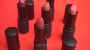 Setelah re-branding, @riveracosmetics mengeluarkan Absolute Matte Lipstick dengan 5 shade yang warnanya cantik semuaaa 😍💋 201 - Rebellious Red💋 202 - Attractive Magenta💋 203 - Passionate Red💋 204 - Lavish Mauve💋 205 - Sassy PinkWarna yang paling aku suka sih Lavish Mauve, karena aku Sukanya nude haha tapi Passtionate Red juga cantik untuk makeup bold hihi. Kalau kamu suka yang mana? 👄...@beautygoers#BeautygoesrID#BeautygoersXRivera#RiveraCosmetics#clozetteid..@beautyranger.id @indobeautysquad @beautiesquad @beautychannel.id @cchannel_beauty_id #beautychannelid #beautyranger #beautiesquad #indobeautysquad #beautycollabid #cchannelbeautyid