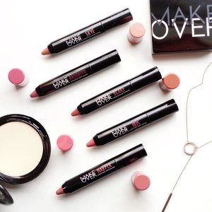 Introducing the new @makeoverid Color Stick Matte Crayon 🖍 all the shades are so beautiful and we can easily mix them to create versatile lip mood ❤️ They have the perfect #MLBB kind of shades option 😍#TwistYourNude #MakeOverid.....#flatlay #collabwithstevie #style #makeup #lipstick #exploretocreate tampilcantik #clozetteid