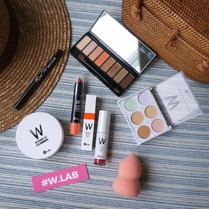 My whole @w.labglobal_official @w.lab  collection 😍😍😍 you can get your from @charis_official store at hicharis.net/steviiewong 🎉🤗..-Get th chance to win the velvet colour stick and W Snow CC Cushion by joining my #giveaway !! Check out my previous post for the rules❤.................... #styleblogger #vscocam #beauty #wlab #charis #charisceleb  #beautyblogger #fashionpeople #fblogger #blogger #패션모델 #블로거 #스트리트스타일 #스트리트패션 #스트릿패션 #스트릿룩 #스트릿스타일 #패션블로거 #bestoftoday #style #makeupjunkie #l4l #rattan  #makeup #bblogger #lipstick #flatlay #clozetteid