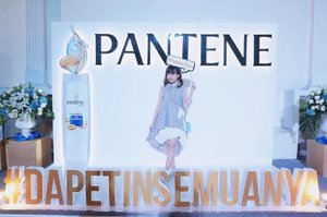 At the #panteneid launching event of their new shampoo 💕The new shampoo that will fight both dandruff and hairfall. Strong is Beautiful #PanteneBaru #Cantikitukuat .
.
.
.
.
.
.
. 
#styleblogger #vscocam #beauty #ulzzang  #beautyblogger #clozetteid #fashionpeople #fblogger #blogger #패션모델 #블로거 #스트리트스타일 #스트리트패션 #스트릿패션 #스트릿룩 #스트릿스타일 #패션블로거 #bestoftoday #style #makeupjunkie #l4l #haircare #makeup #bblogger