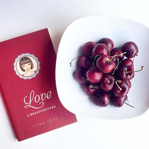 Cherries + Good Read = Nice company ❤️ #langleav @langleav #clozetteid .Hop over to my blog to check on my #BAJ2016 post. #BazaarArtJakarta..#whiteaddict #flatlay #beautiful #style #blogger #indonesianblogger 