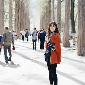 #throwback Nami Island, South Korea. I'm joining @clozetteid 's contest to win a ticket to KL and watch Kuala Lumpur Fashion Week! Wish me luck 😗 #ClozetteXAirAsia #KLFWRTW2016 #ClozetteID @clozetteid #istellainseoul