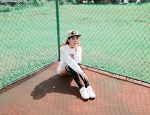 We're all in the same game, just different levels.
-
-
-
#clozetteid #beautyblogger #ootd #potd #streetstyle #like4like #beautynesia #beautynesiamember #medanbeautygram #medanbeautyblogger