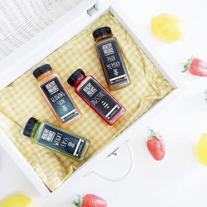 Up for #healthyjuice from @healthyprojuice as your morning booster ? 😊
-
#flatlay #pressedjuice #healthy #collaboratewithcflo #ClozetteID