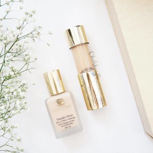 Best foundation I've ever tried! Review of these beauties will be up on my blog soon, please stay tuned 😄💖 #EsteeLauderDoubleWear #EsteeLauder #ClozetteID
