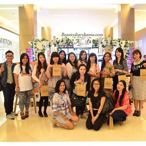 With my fellows #beautyblogger event @kiehlsid #natureandthecity #kiehlsid let's vote to support #natureandthecity campaign #clozetteid #clozettedaily #clozette #likes #potd #picoftheday #bestoftheday #latepost #beauty #event