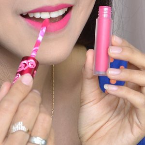 Pink Velvet by @limecrimemakeup #makeup #beauty #blogger #beautyblogger #beautybloggerindonesia #clozetteid #clozettedaily #bestoftheday #picoftheday #likes #lipstick #limecrime #motd