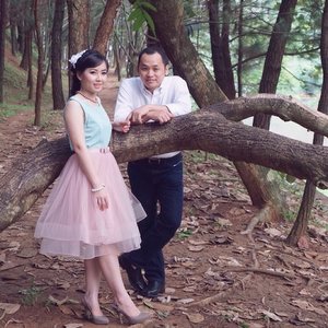 #latepost yesterday make up & hair do by me to this lovely couple @nora_pinkz & SusantoThe groom always smiles proudly because he's convinced he's accomplished something quite wonderful. The bride smiles because she's been able to convince him of it.Judith McNaught#makeup #bridetobe #prewedding  #kaniamakeup #ClozetteId #beauty #potd #motd #beautydiarykania #couple #pastel
