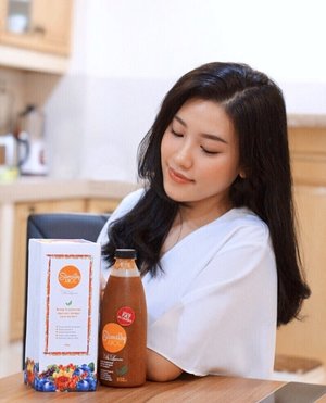 Get your ideal body shape with fat blocker juice from @slimilly_byprillylatuconsina , made from 100% organic ingredients 🍃