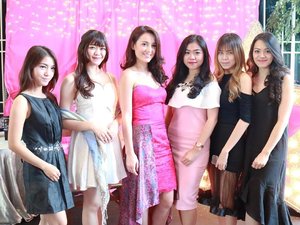 "Shine line a star moment" with the girls and @julstelle at @ellips_haircare afternoon tea party #aboutlastweek #EllipsHairCare #ShineLikeStars #EllipsTeaParty