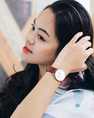 Happy Sunday peeps! So glad it's Summer 💙 | Check out the best Summer Campaign only at Daniel Wellington. Browse through www.danielwellington.com to pick your favorite DW WATCH. ONLY use my 15%OFF discount code ”tiffanikosh” can get ONE FREE WRISTBAND!
@danielwellington #DWpickoftheday