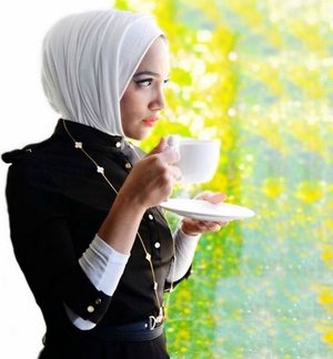 coffee break#HijabStyleOvalFaceINSPIRATION