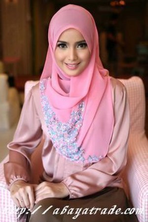 PINK#HijabStyleOvalFaceINSPIRATION