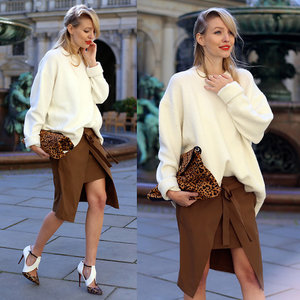 Louboutins |-Leo-Clutch- |Pullover |-Skirt-|