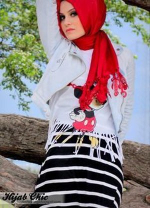 denim hijab outer #COTW#ClozetteID #DenimEveryday